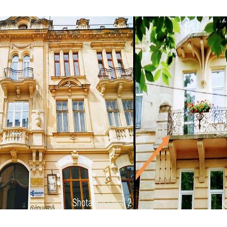 Family Apartments In Lviv Center With Balcony מראה חיצוני תמונה